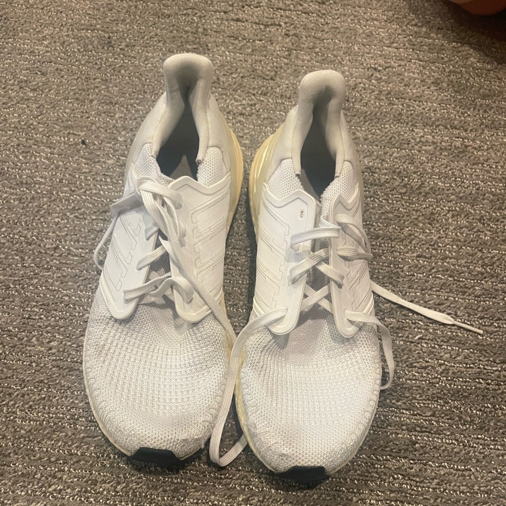 Adidas Ultra Boost 20 womens size 10